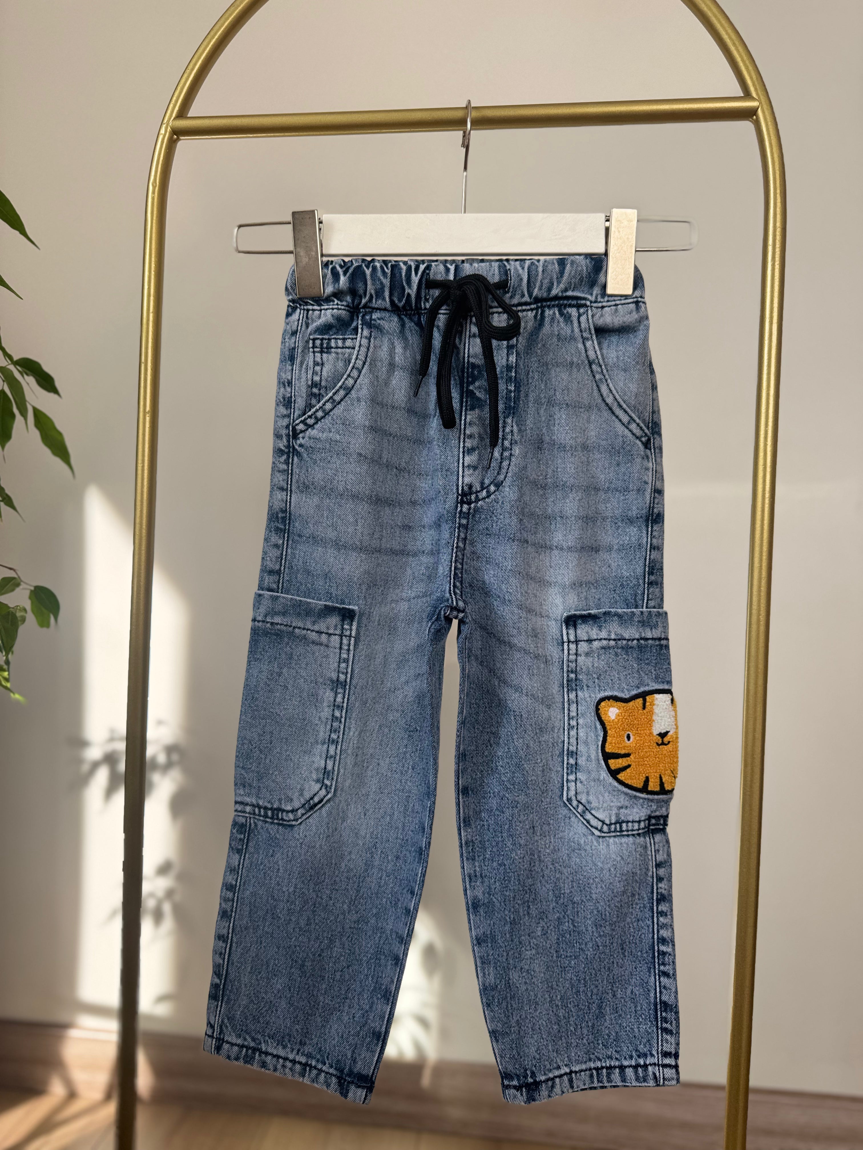 Kaplan İşlemeli Denim Pantolon