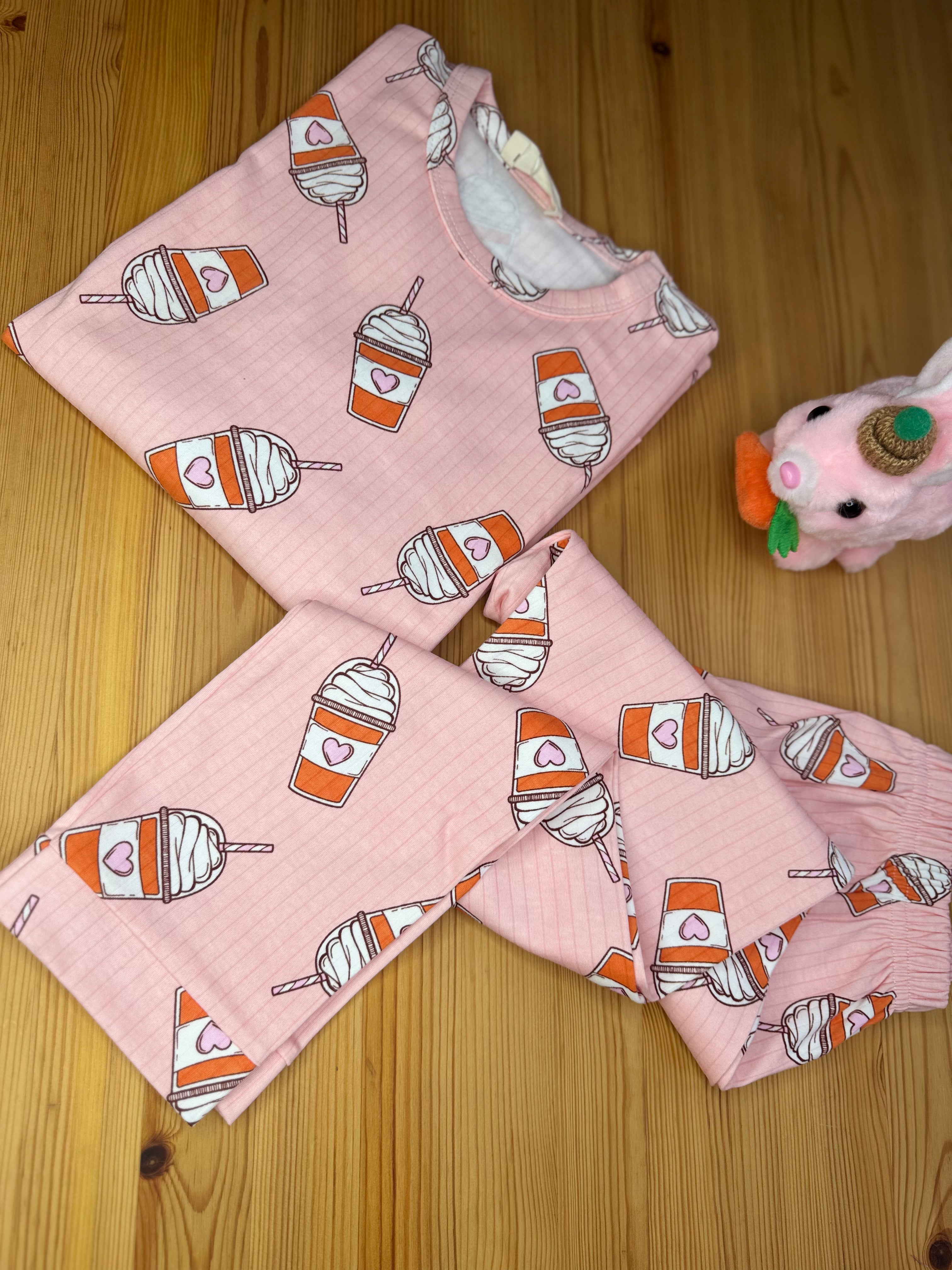 Milkshake Baskılı Pijama Takımı