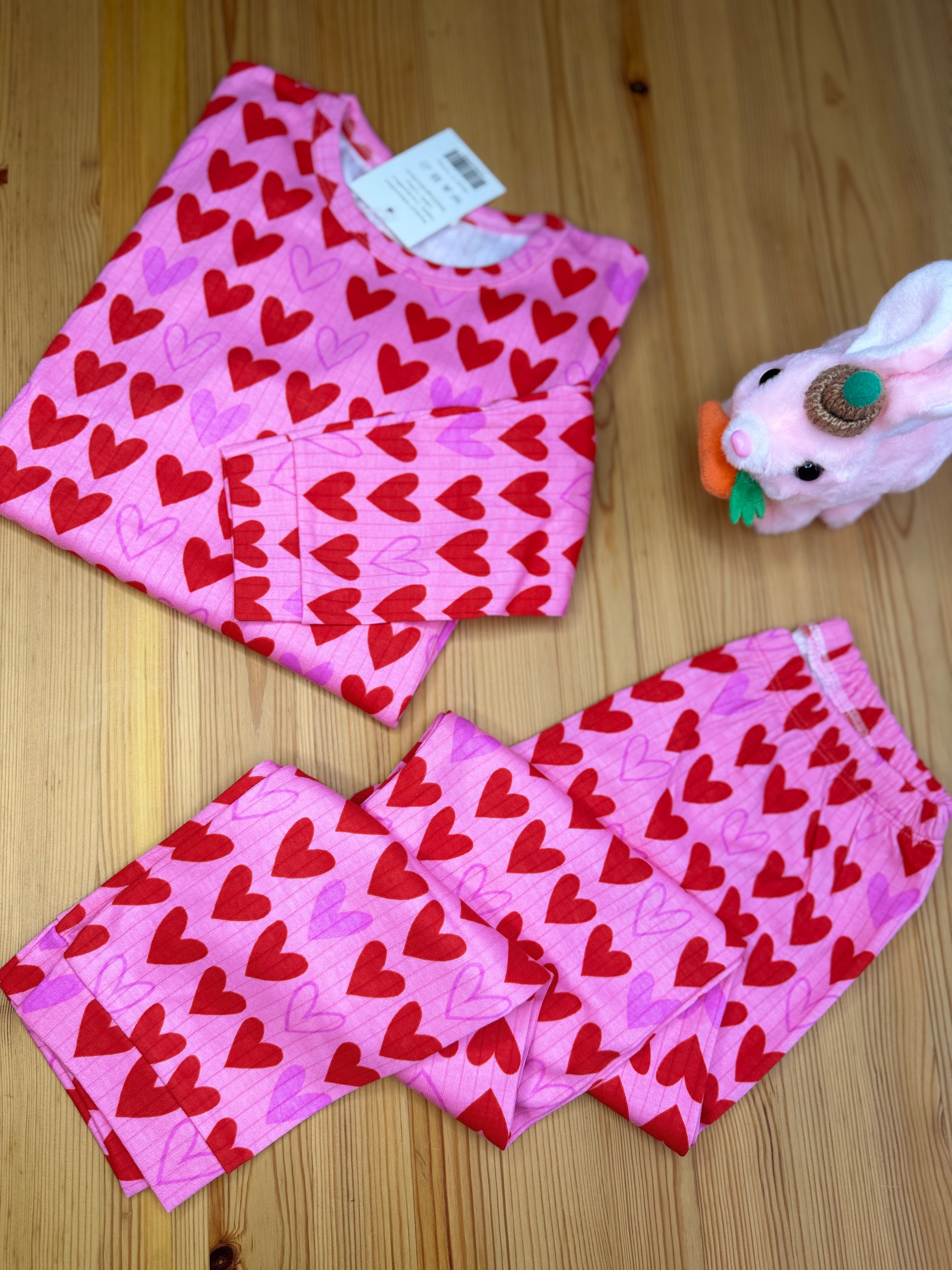 Kalp Baskılı Pijama Takımı