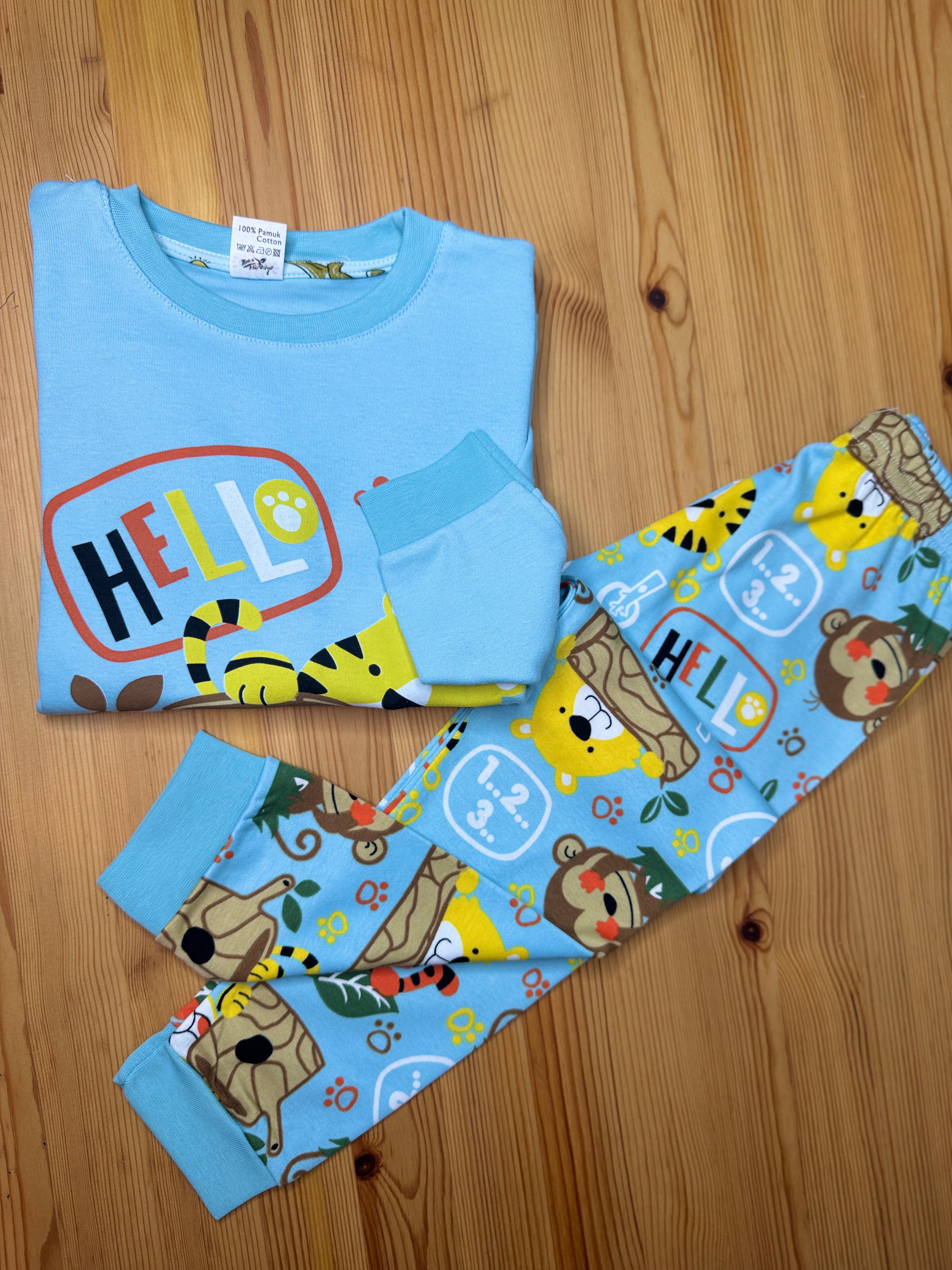 Hello Kaplan Baskılı Pijama Takımı