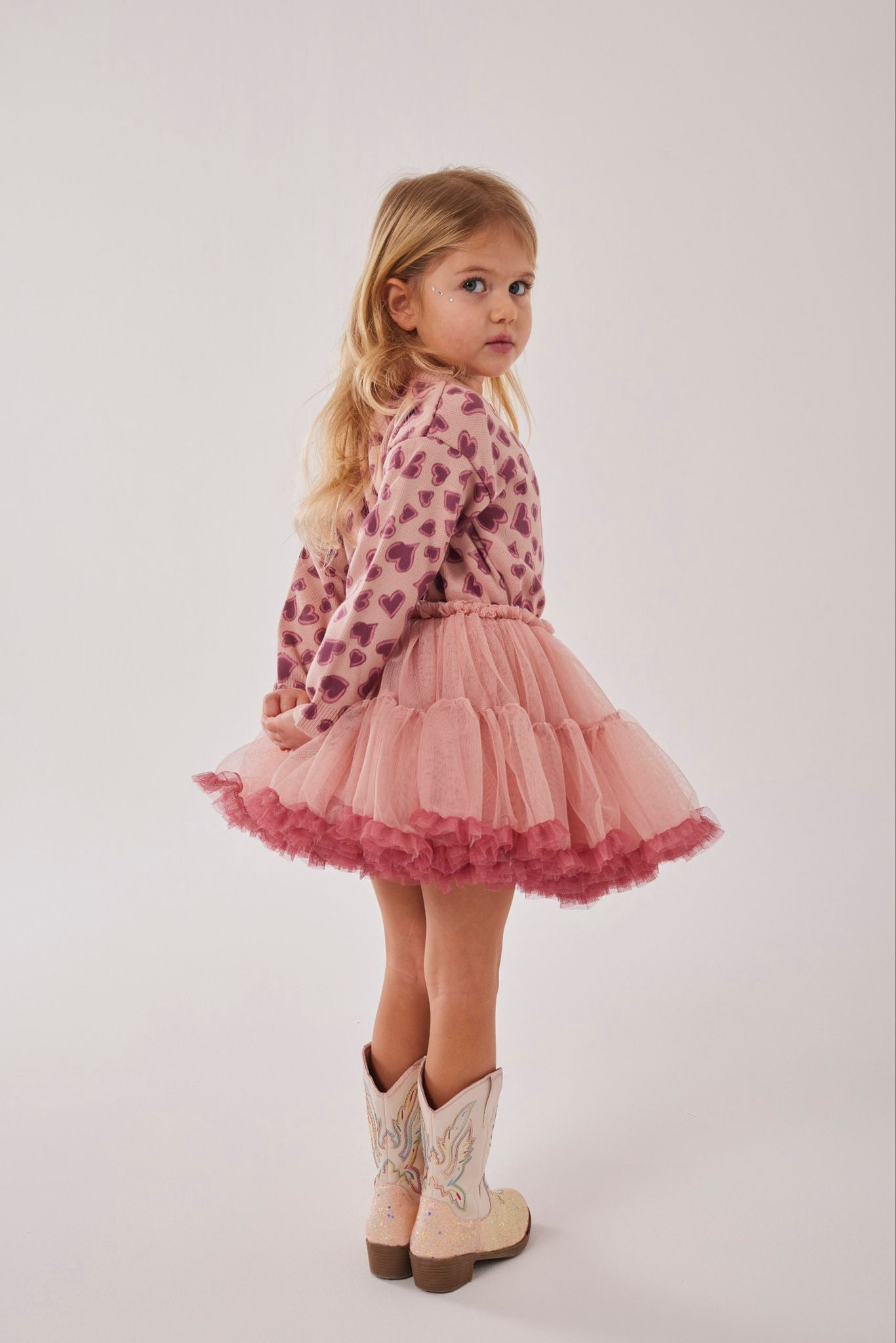 Kabartma Tütülü Karnaval Takım