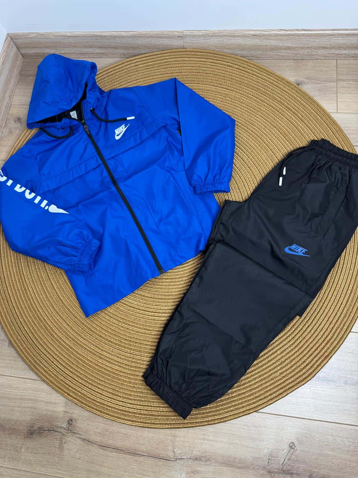 Saks Mavi Yağmurluk Takım