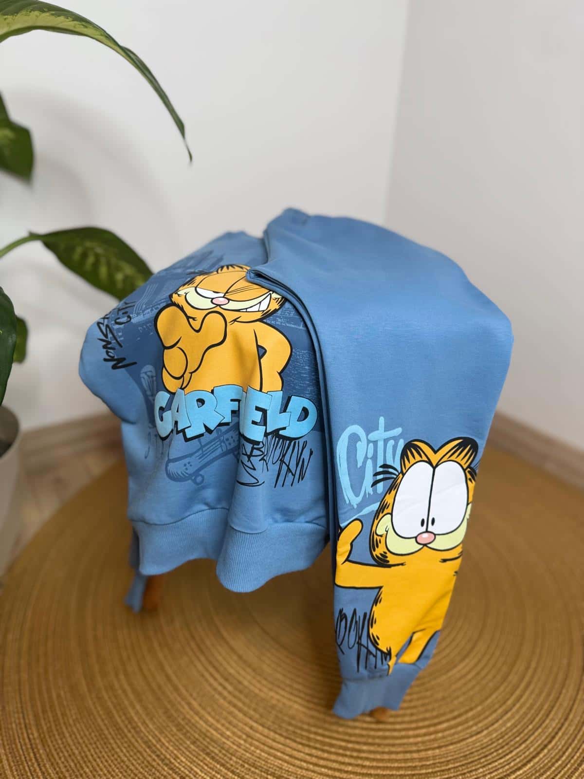 Garfield Baskılı Eşofman Takımı