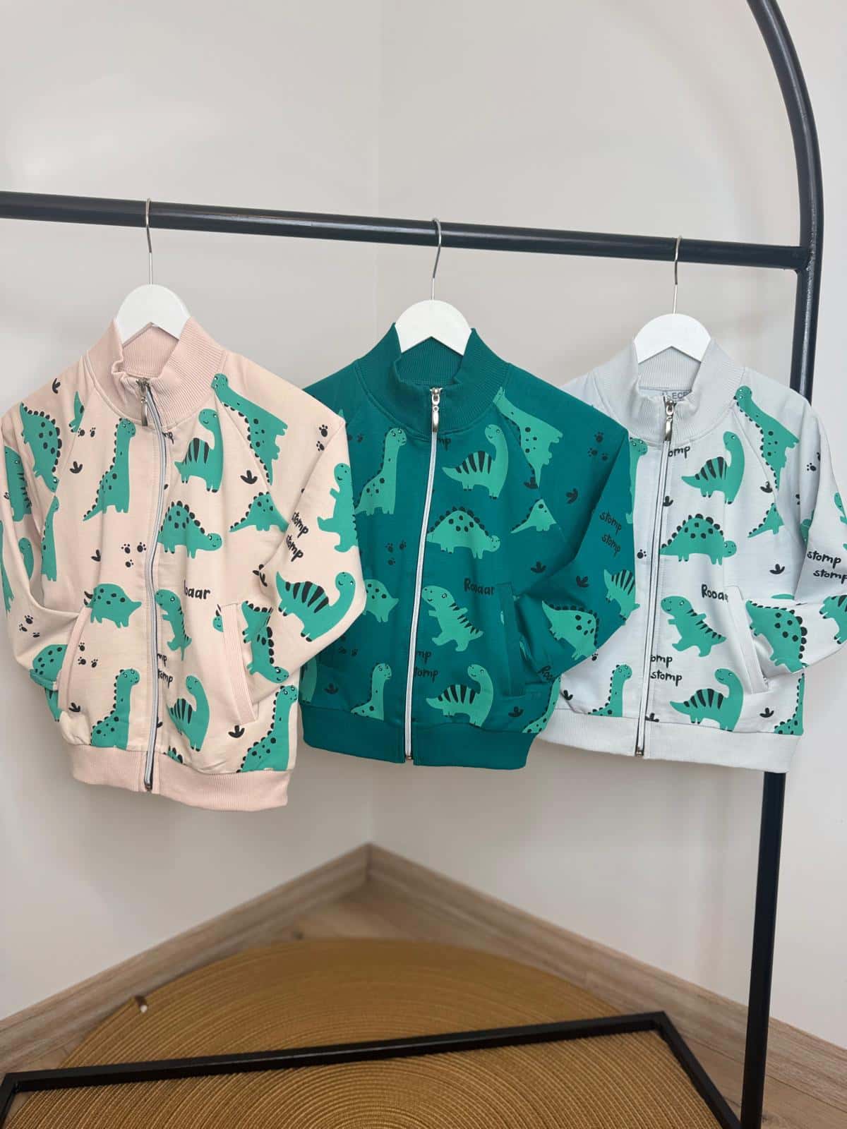 Dinozor Baskılı Yeşil Hırka