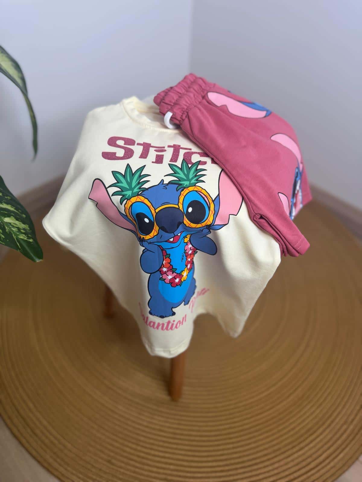 Stitch Şortlu Takım