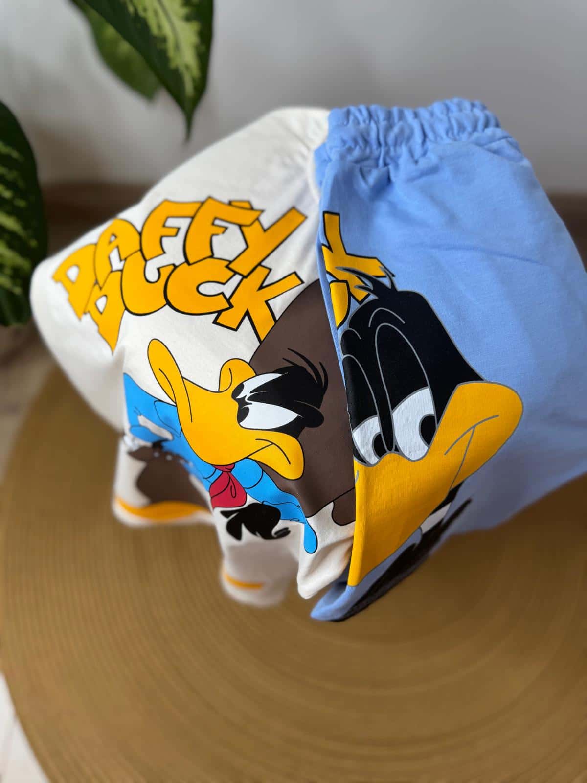 Daffy Duck Şortlu Takım